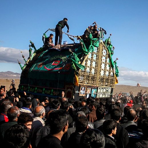 آیین نخل گردانی