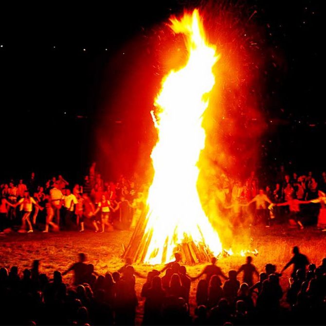 جشن سده بجستان