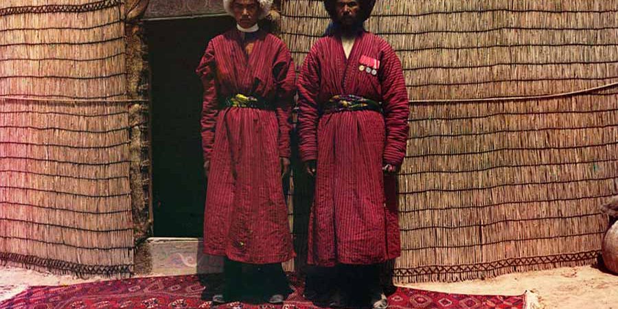 مراسم آق آش (جشن 63 سالگی)