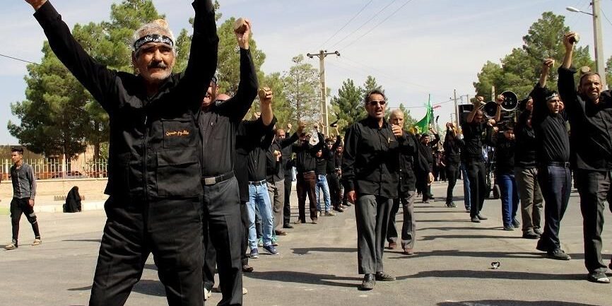 مراسم سنگ زنی