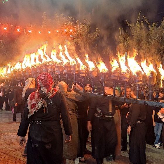 مراسم مشعل گردانی