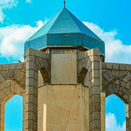 همایش بزرگداشت باباطاهر عریان