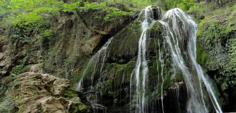آبشار کلوگان کجاست؟