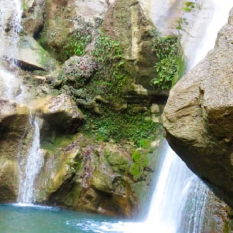 آبشار کلشتر آبشار کلشتر