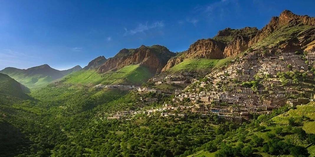 روستای اورامان تخت مریوان کجاست؟