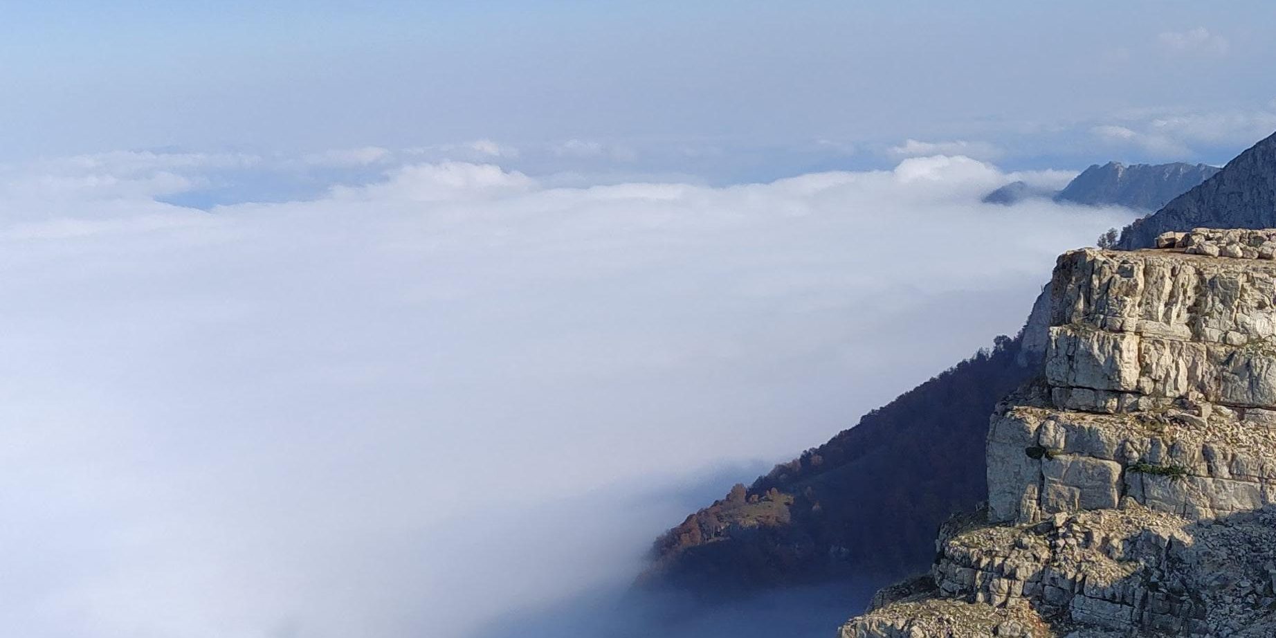 قله درفک قله درفک