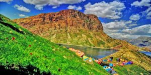 سفر به دره عشق